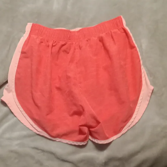 Nike Shorts - Picture 10 of 14